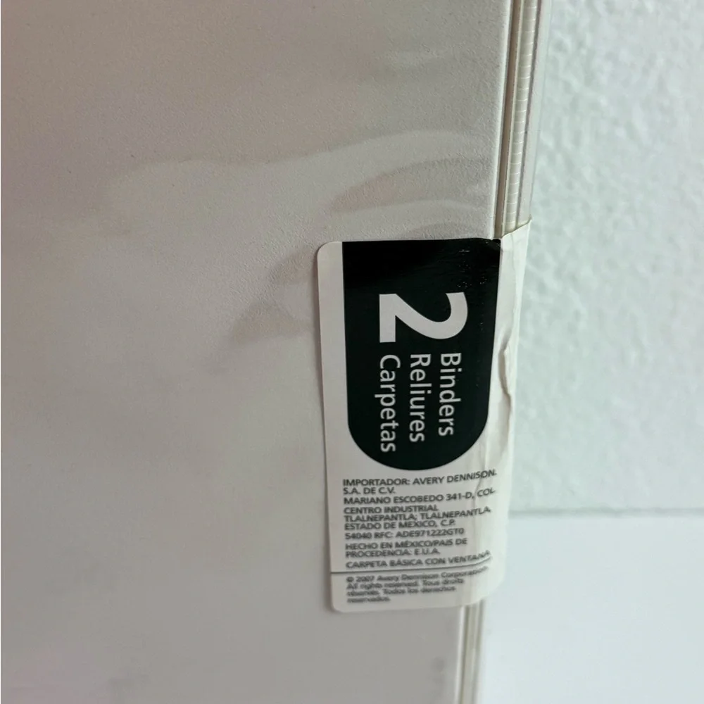 Avery White 3-Inch Ring View Binder ~ 2 Pack ~ NEW